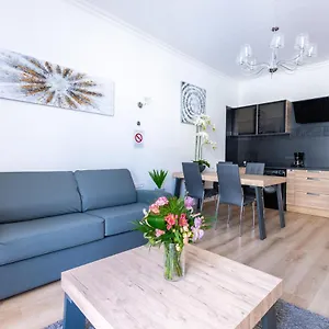  Apartment Sunny And Modern Baquis Flat France