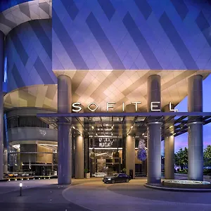 https://sofitel-kuala-lumpur-damansara.kualalumpurs-hotels.com