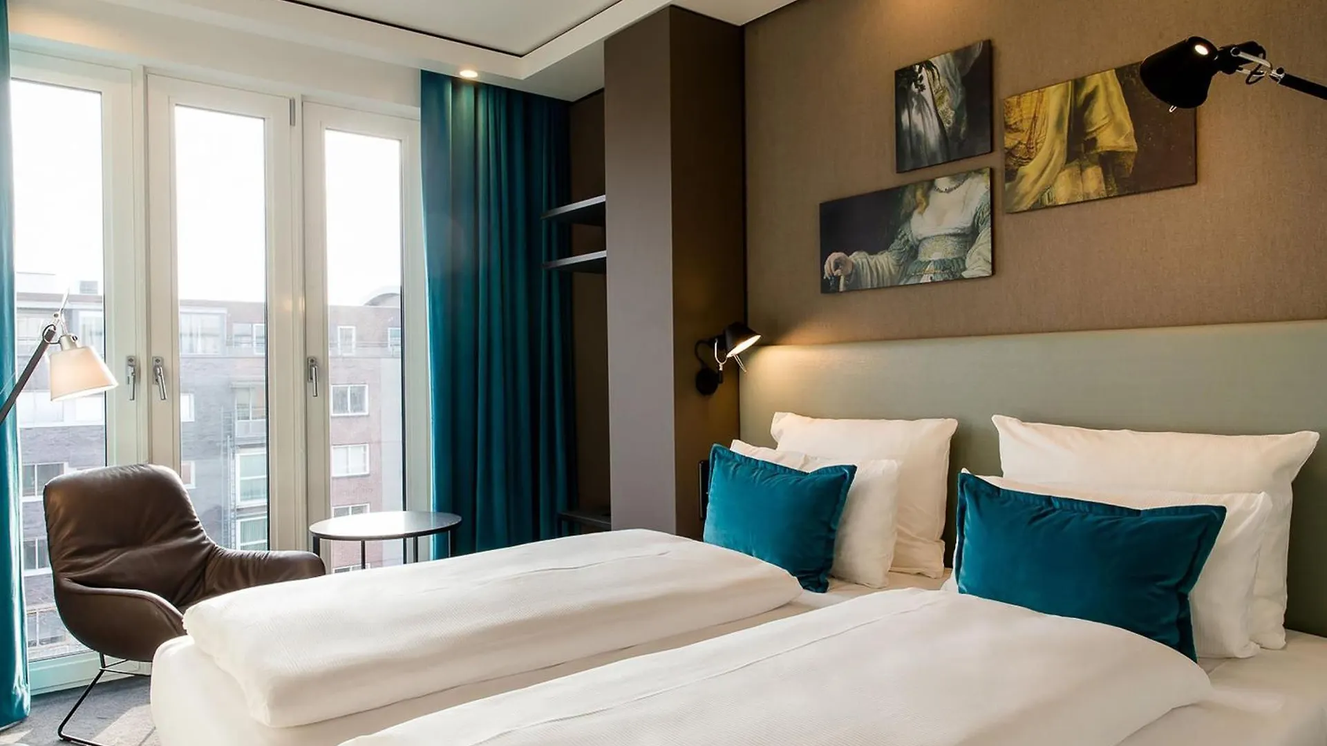 Motel One Amsterdam-Waterlooplein 3*, Amsterdam