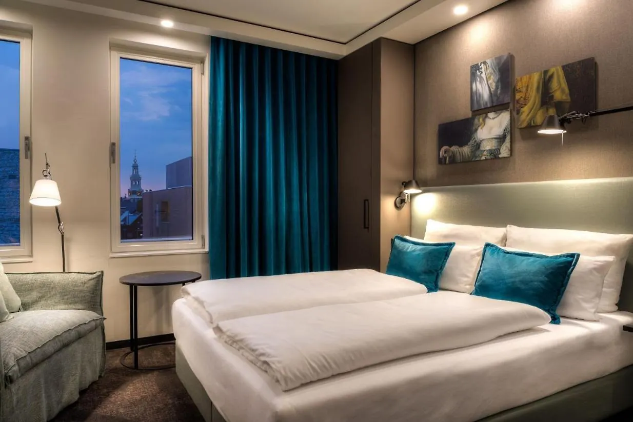 Motel One Amsterdam-Waterlooplein Hotel Amsterdam