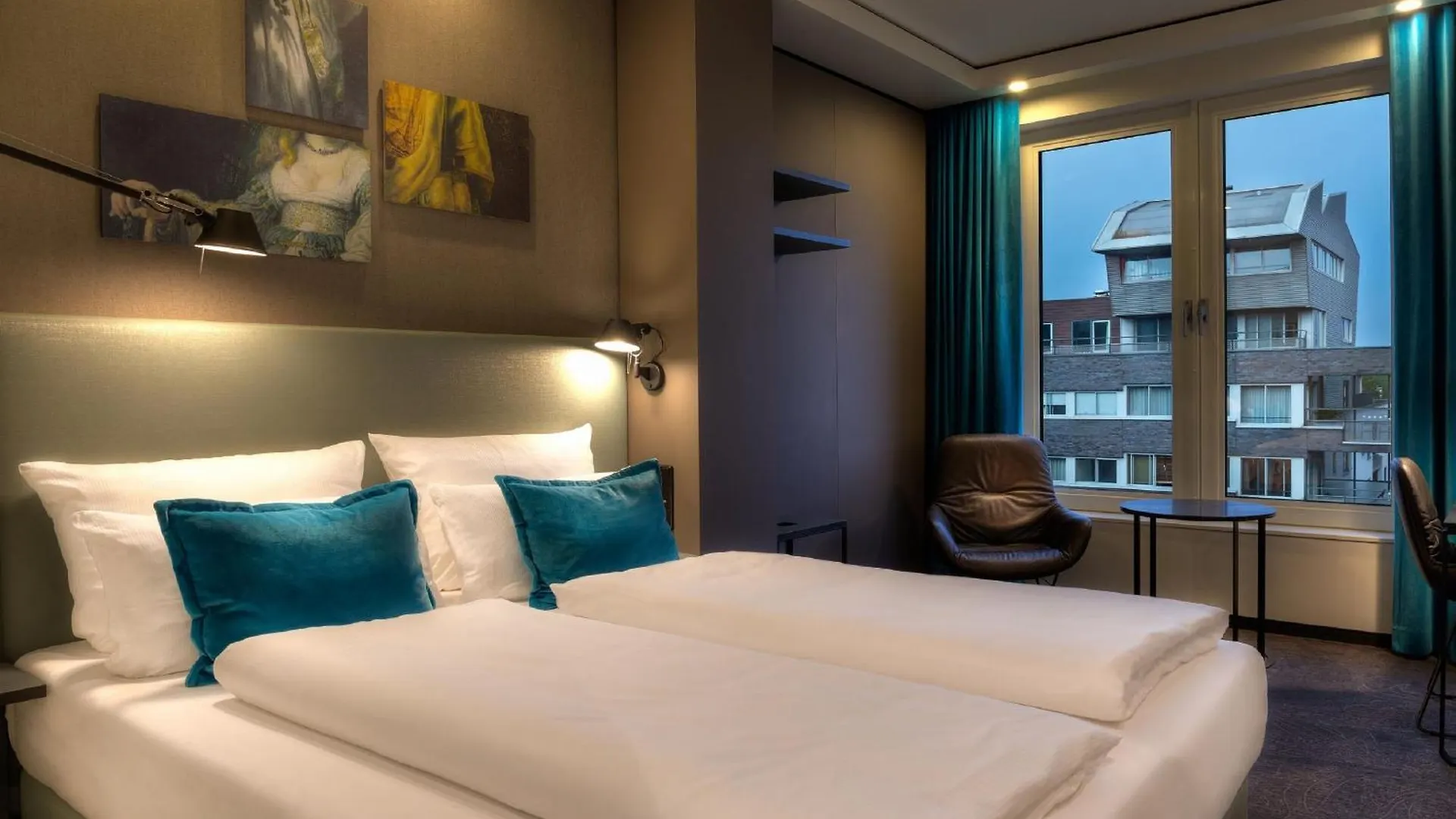Motel One Amsterdam-Waterlooplein