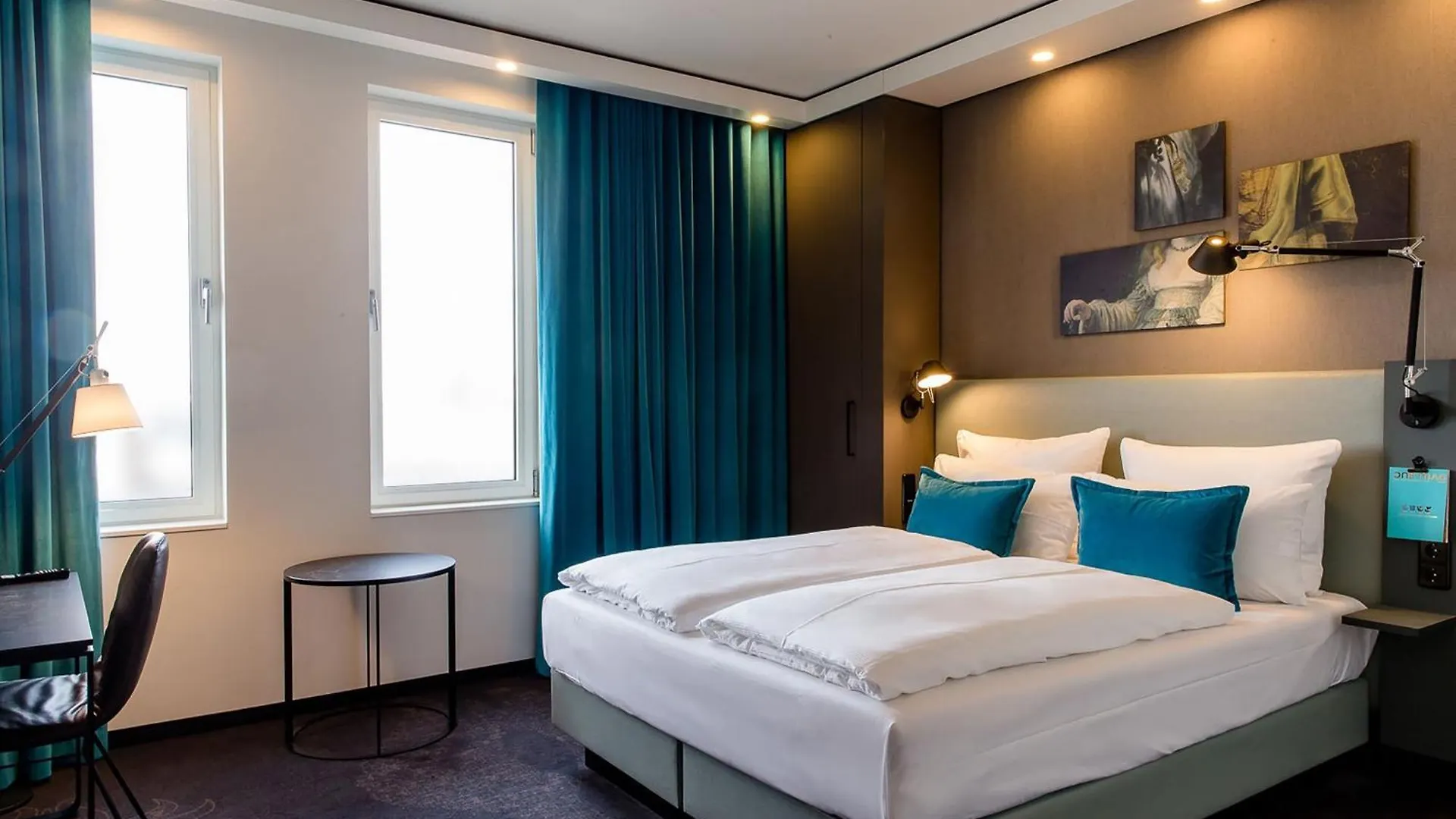 Motel One Amsterdam-Waterlooplein Hotel Amsterdam